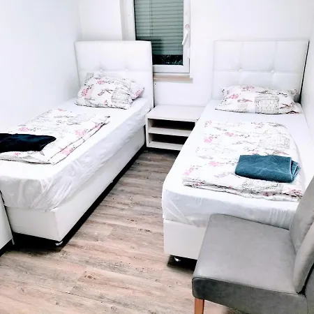 Apartmenthaus 33 K * Kelsterbach