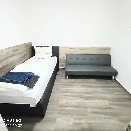 Apartmenthaus 33 K *