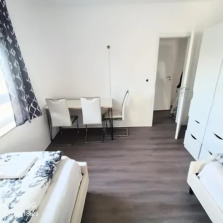 Appartamento Apartmenthaus 33 K Kelsterbach